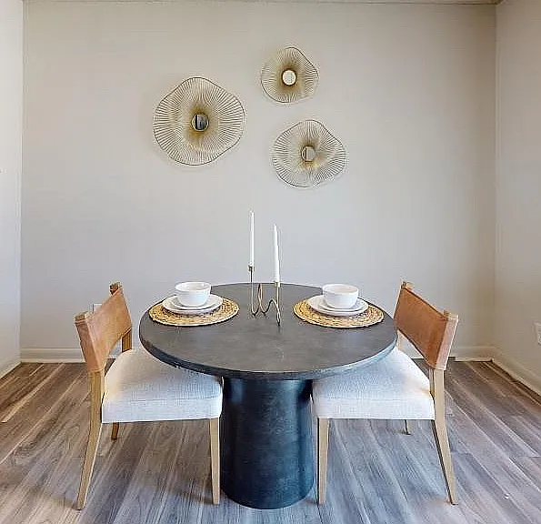 Phase I Dining