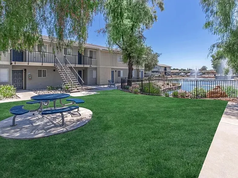 The Landings Edge at Lemoore — Photo 9