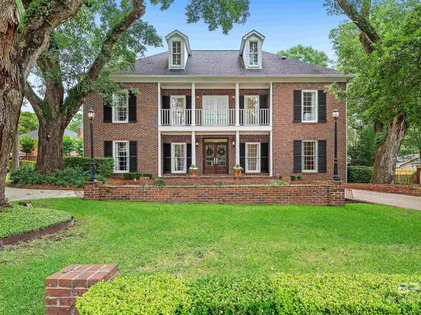 2109 Ryegate Ct, Mobile, AL 36693