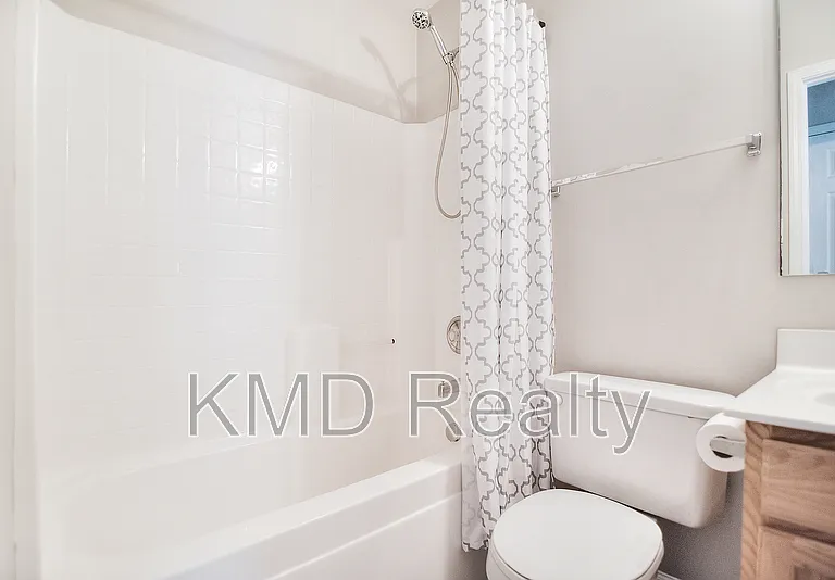 11315 Dundarrach Ln — Photo 12