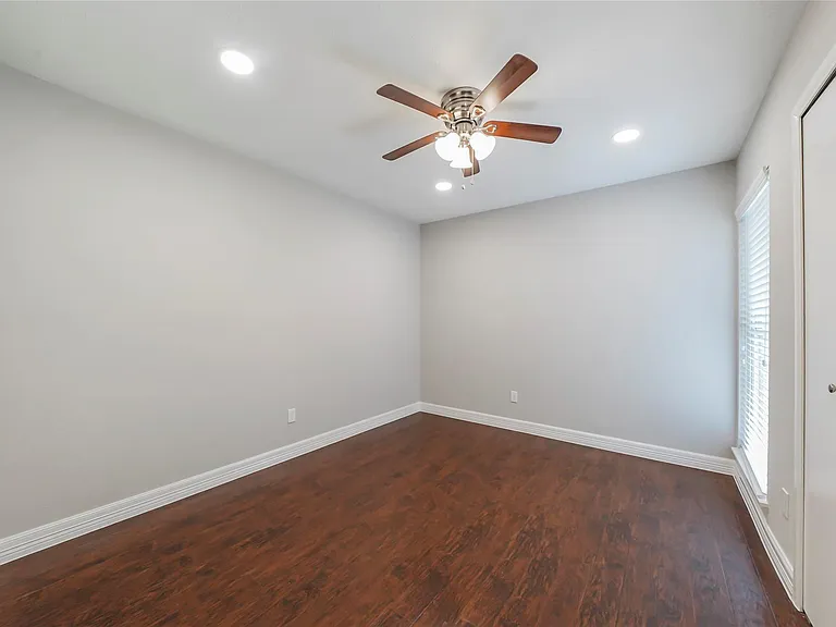 6630 Tara Dr — Photo 14