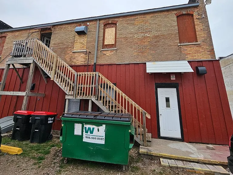 100 N Lake St — Photo 12