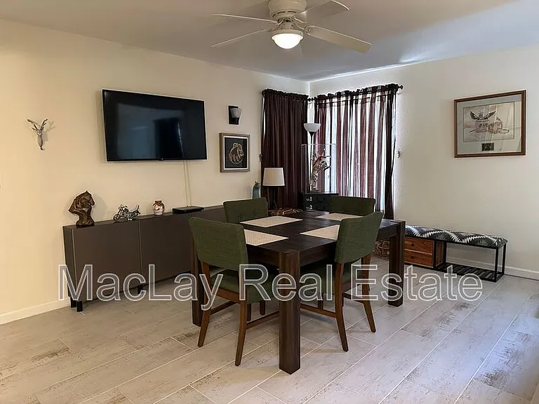 9223 S 45th Pl — Photo 23
