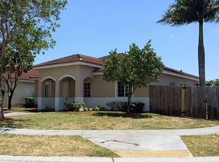 22565 SW 102nd Ct, Miami, FL 33190