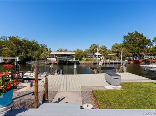 11491 W Riverhaven Dr, Homosassa, FL 34448