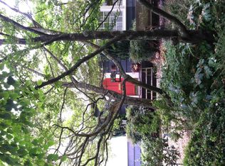 7556 19th Ave NE, Seattle, WA 98115