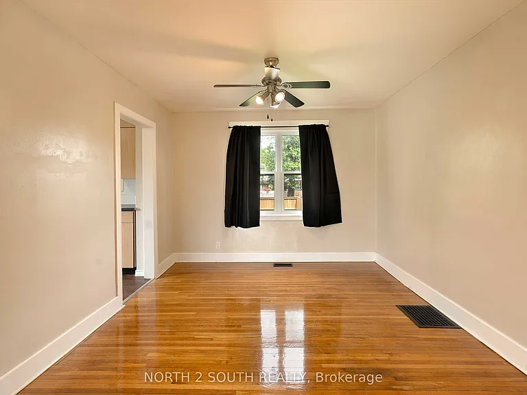 1604 Bruce Ave — Photo 10