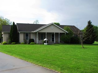 16405 Sunflower Ave, Goshen, IN 46528
