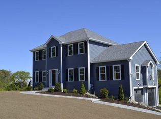 518 Wethersfield St, Rowley, MA 01969