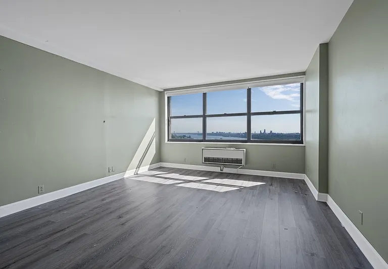7004 John F Kennedy Blvd E #1-42C — Photo 5