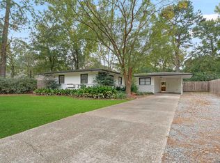 8130 Rainbow Dr, Baton Rouge, LA 70809