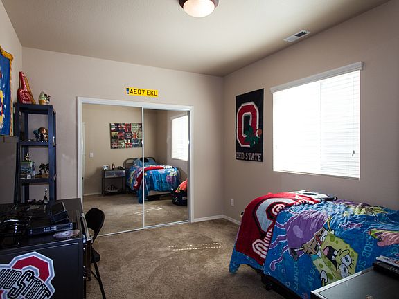 Second basement bedroom