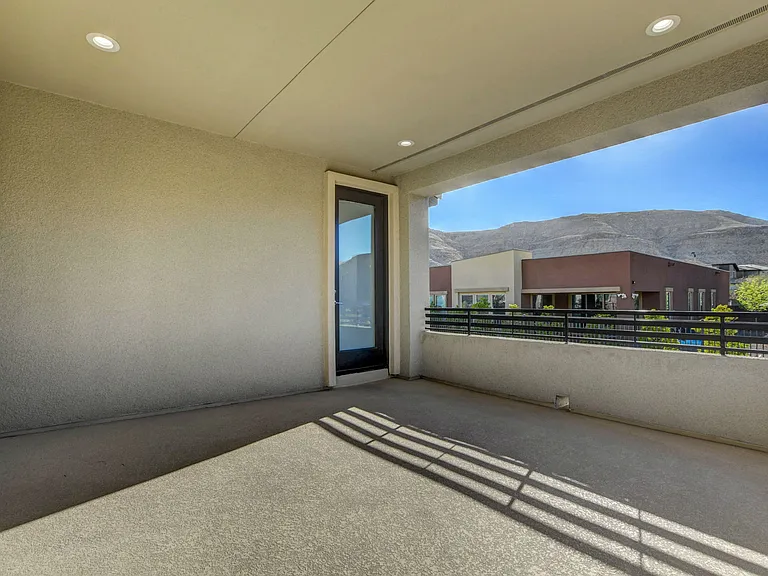 6005 Andezano Dr — Photo 44