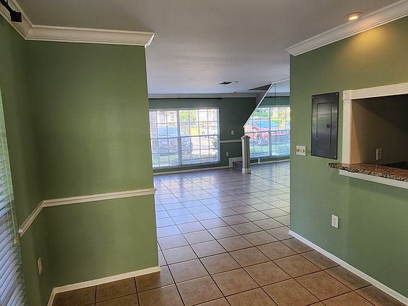 5th image of 2898 Thaxton Dr APT 73