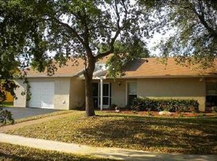 10141 NW 21st Ct, Pembroke Pines, FL 33026