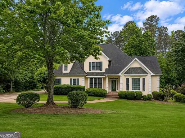155 Lucky Leaf Pl, Fayetteville, GA 30214