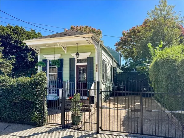3322 Annunciation St, New Orleans, LA 70115