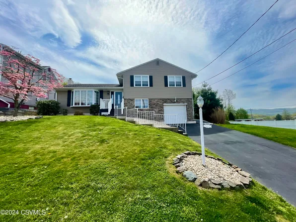 297 W Grand St, Nanticoke, PA 18634