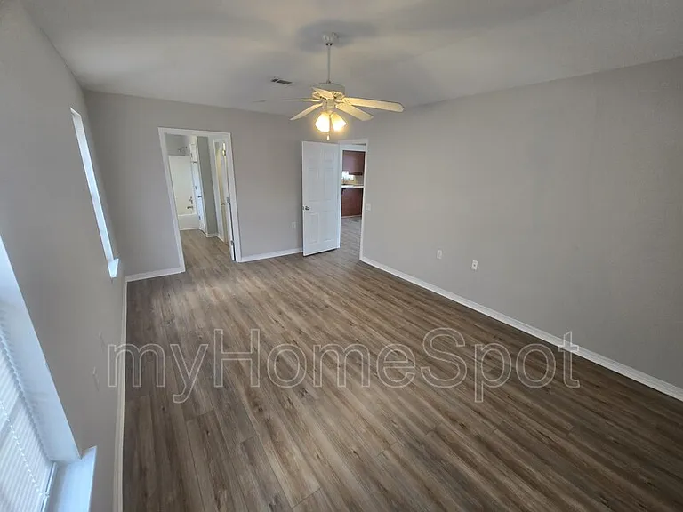 3115 Flintlock Dr — Photo 12