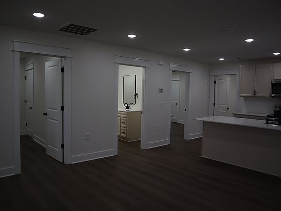 5th image of 9 Tom Smith Way