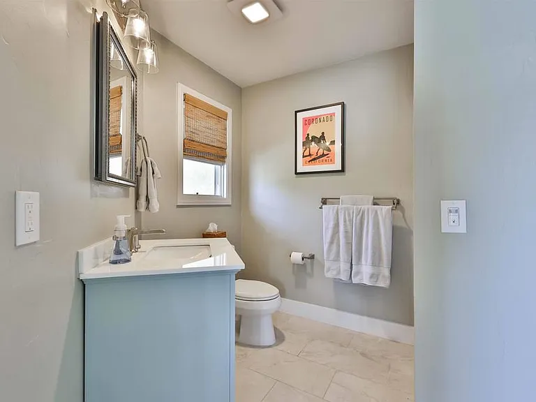 810 D Ave — Photo 14