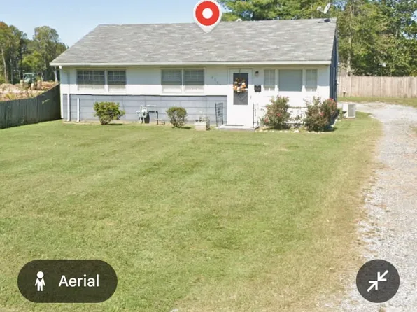 3309 Pines Rd, Paducah, KY 42001