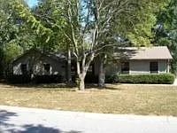 2482 Mistletoe Ln photo 1