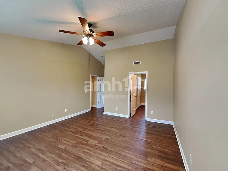 6012 Mountview Dr — Photo 12