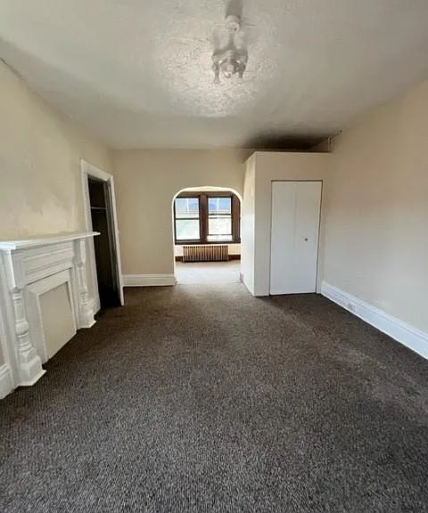 Master Bedroom has 2 closets and a Sunroom
