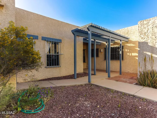6381 N Camino Hermosillo, Tucson, AZ 85718