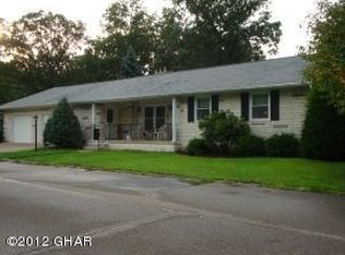 389 W 30th St, Hazle Township, PA 18202