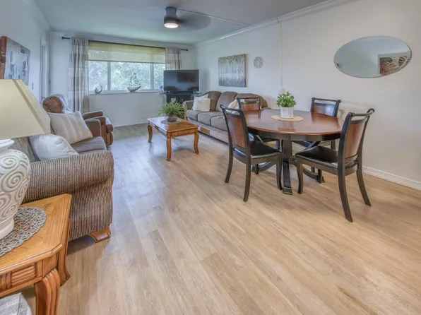 2566 Garden Drive S #307, Lake Worth Beach, FL 33461