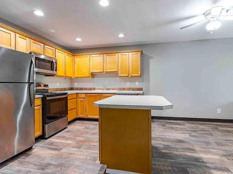 Aravia Apartments — Photo 20