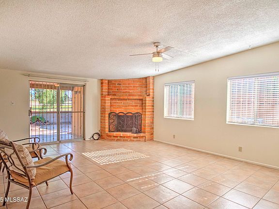 4th image of 2219 S Pebble Beach Ave