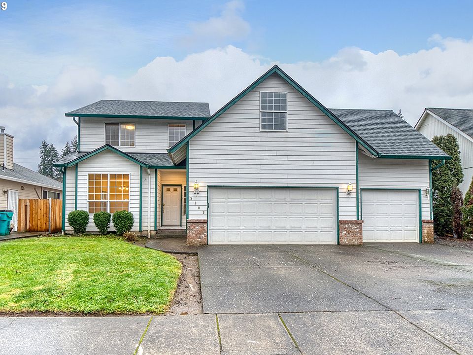 1st image of 8905 NE 30th Ave