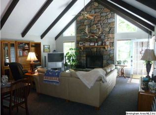 1010 Country Rd, Warrior, AL 35180