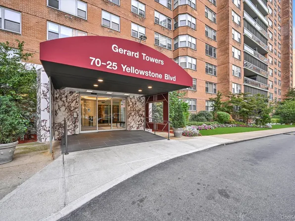 70-25 yellowstone Boulevard #14m, Forest Hills, NY 11375