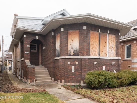 3020 N Menard Ave, Chicago, IL 60634
