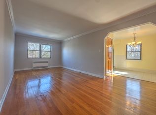 62-72 81st St #2, Middle Village, NY 11379