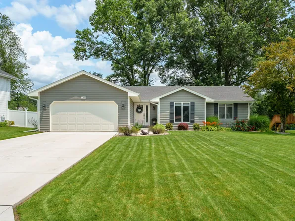 7283 Jamaica Ln, Portage, MI 49002