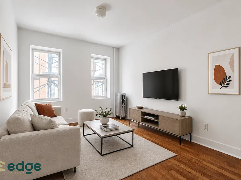 188 S 3rd St #13 — Photo 1