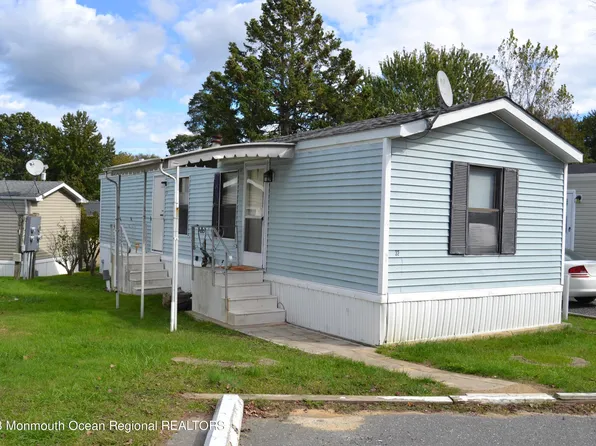 1820 Highway 35 #32, Wall, NJ 07719