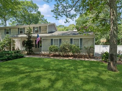 21 Windwood Court, Westhampton, NY, 11977