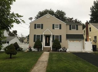 464 Simons Ave, Hackensack, NJ 07601