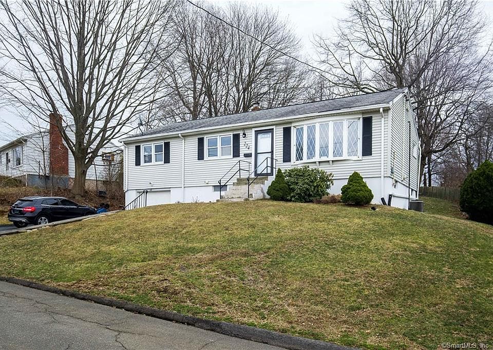 224 Beatrice Dr West Haven CT 06516 Zillow