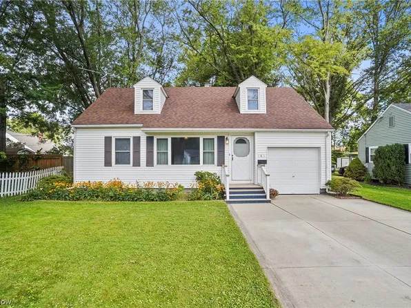 181 Meriden Rd, Painesville, OH 44077