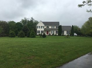 366 Autumn Hill Dr, Oxford, PA 19363