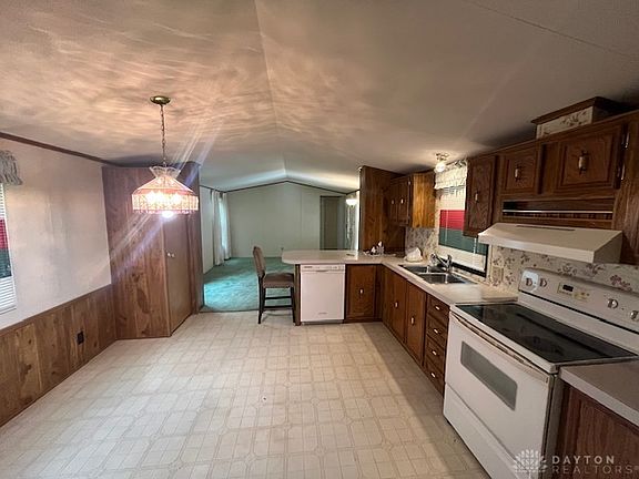 4th image of 5115 Safeway Dr