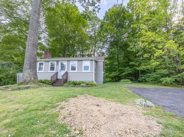 102 Lake Rd