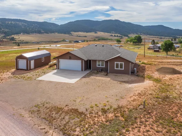 12929 Sapphire Ln, Hot Springs, SD 57747